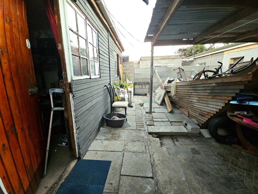  Bedroom Property for Sale in Rocklands Western Cape